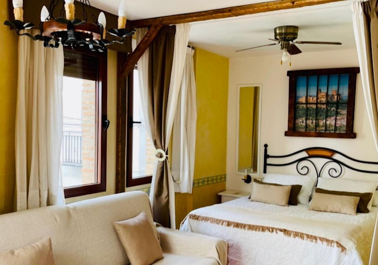 Hotel Hospederia Zacatin Alcala La Real Luaran gambar